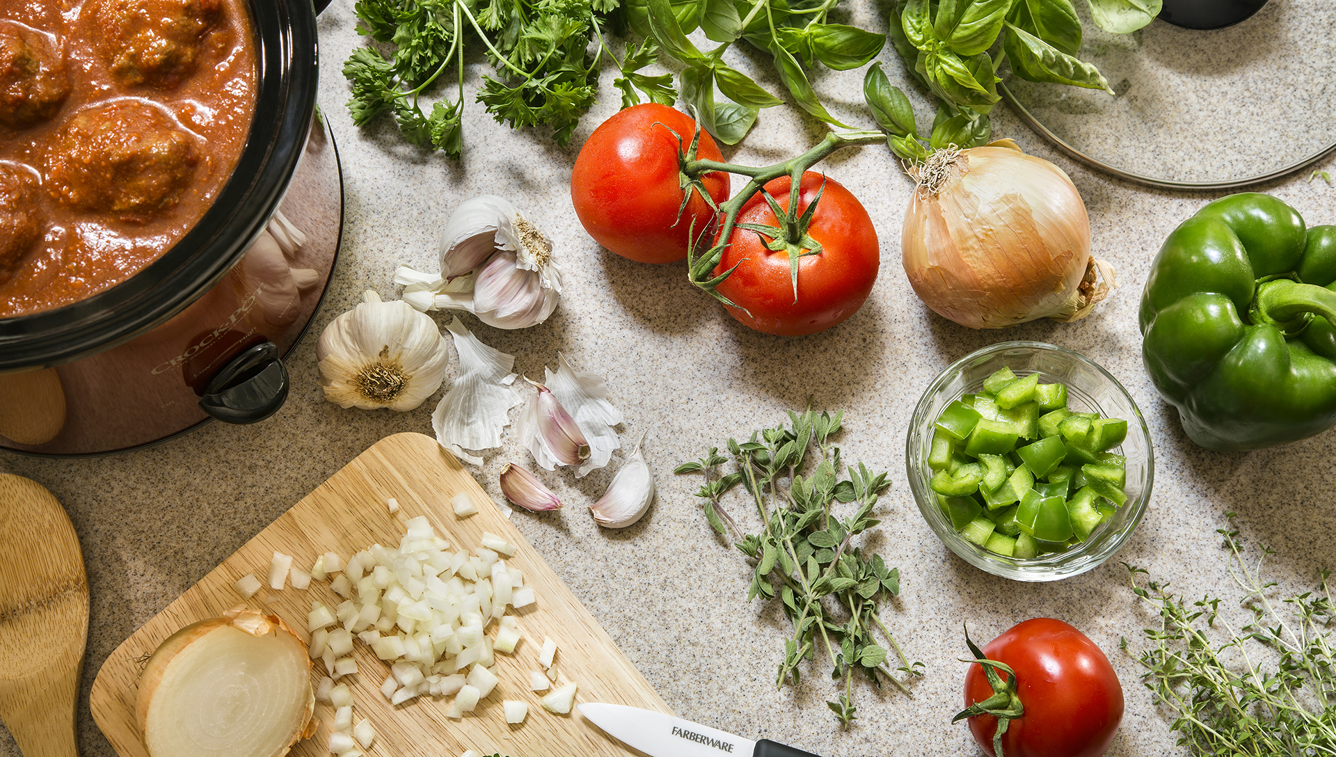 3 recipes to cook, in your caravan using a slow cooker AutoTrader